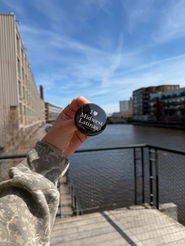 I 🩵 Midwest Latinas pin