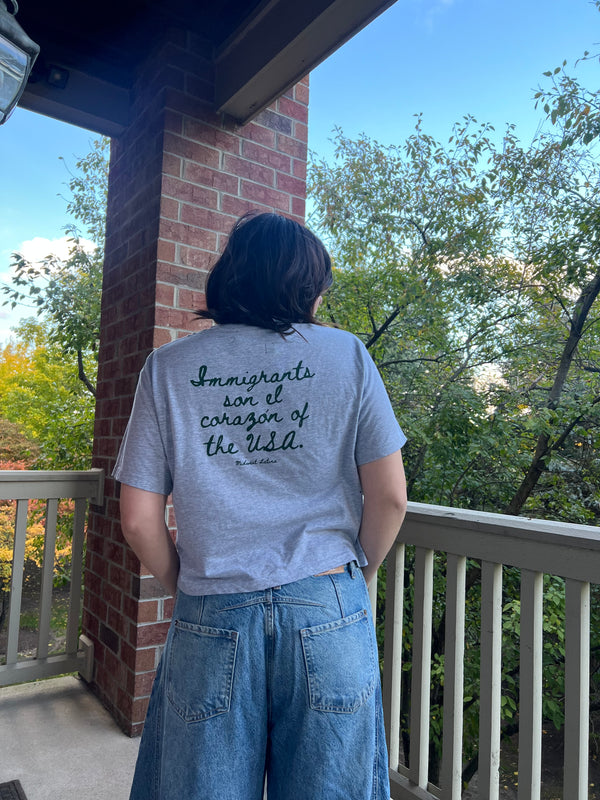 Immigrants son el corazón of the USA tee